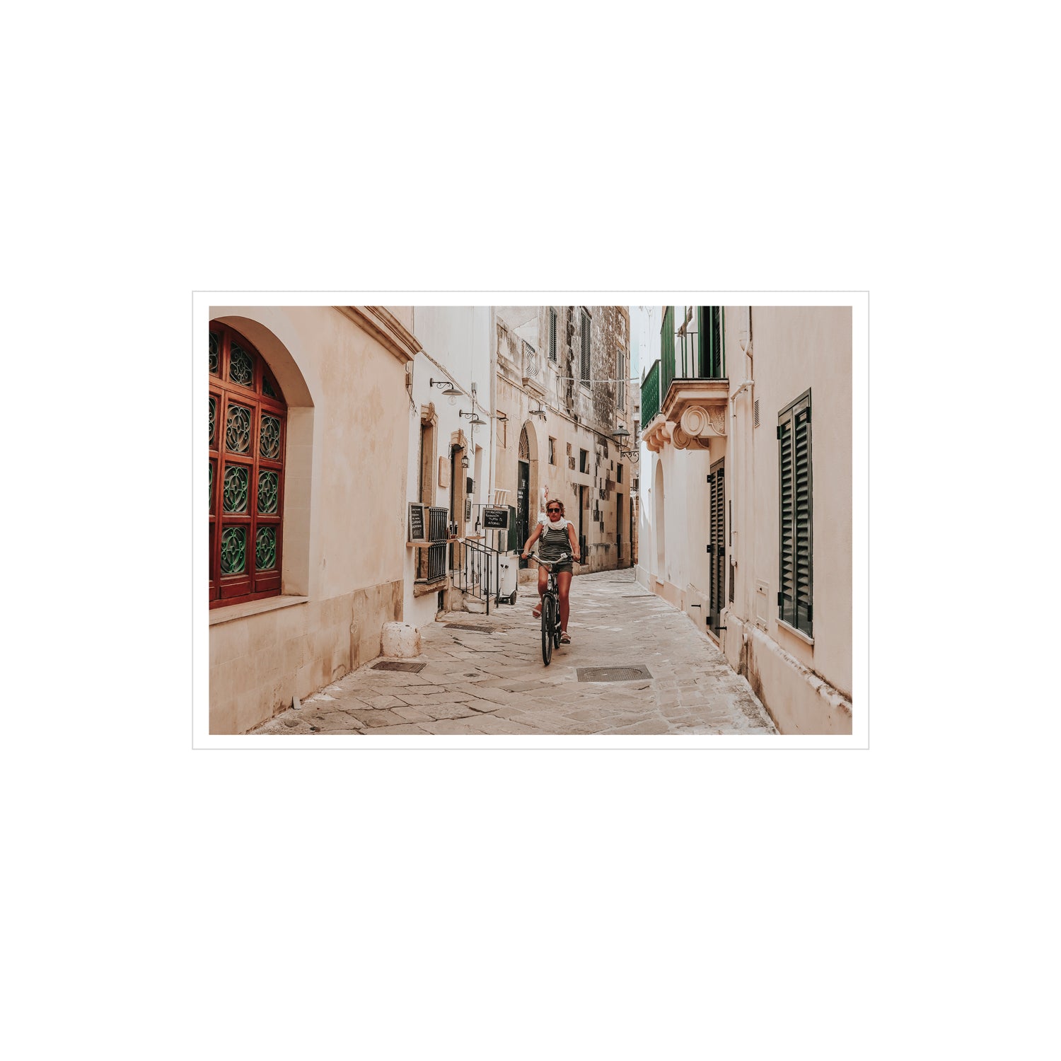 La Donna In Bicicletta