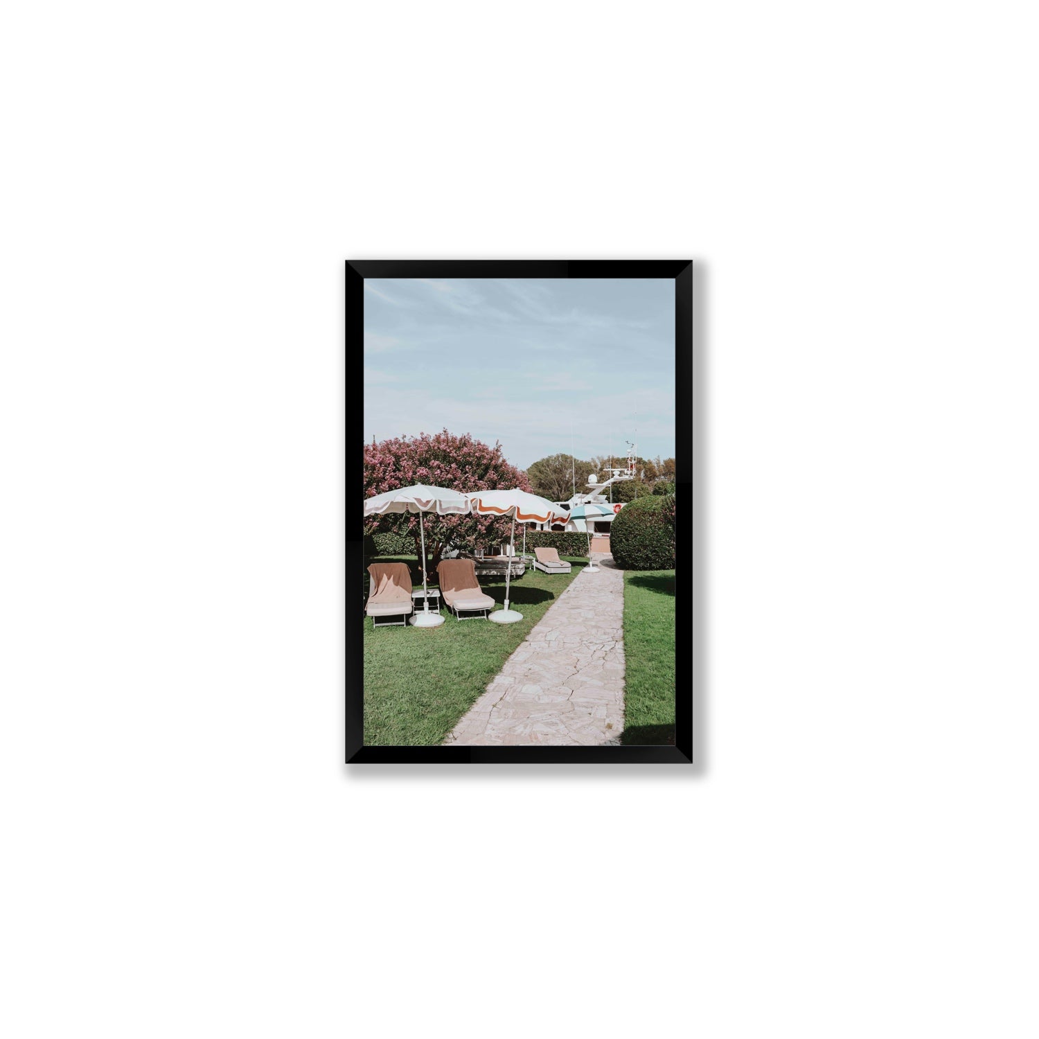 A Bellini Awaits Venice Italian wall art Medium full-bleed fine art print in black frame