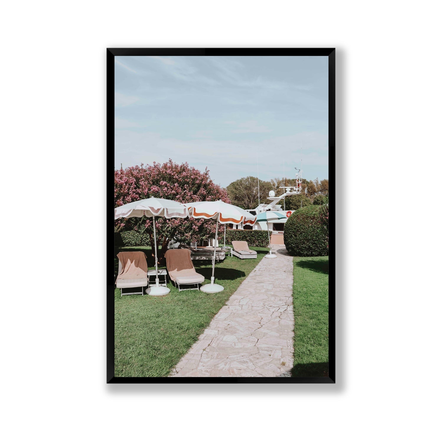 A Bellini Awaits Venice Italian wall art Gallery full-bleed fine art print in black frame