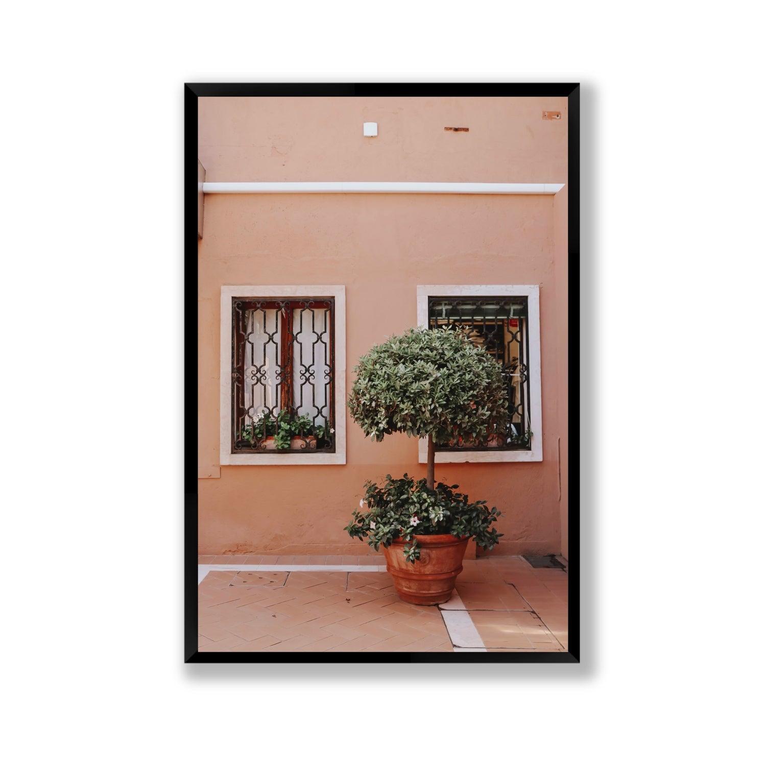 Semplicemente Bello Venice Italian wall art Gallery full-bleed fine art print in black frame