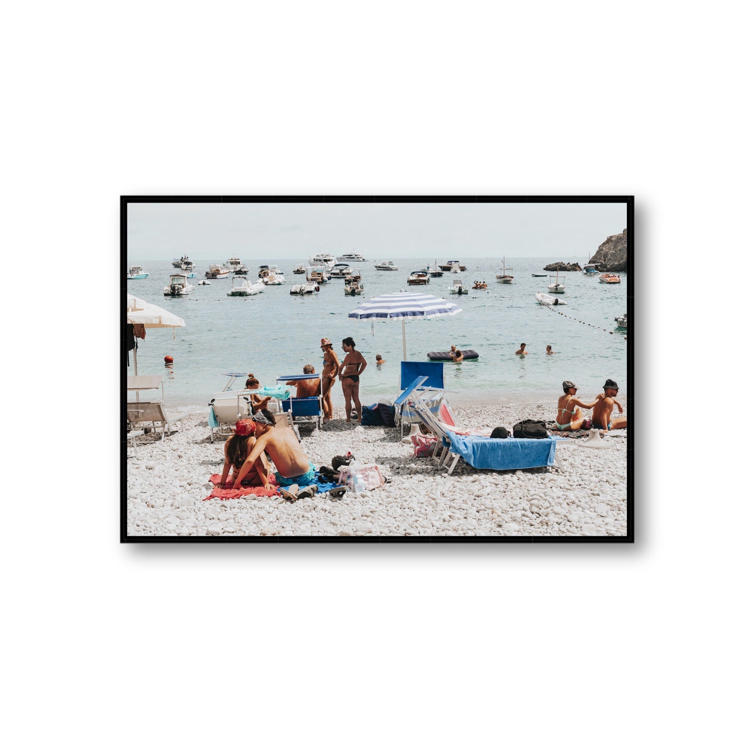 The Kiss Nerano wall art Giant fine art canvas in black float frame