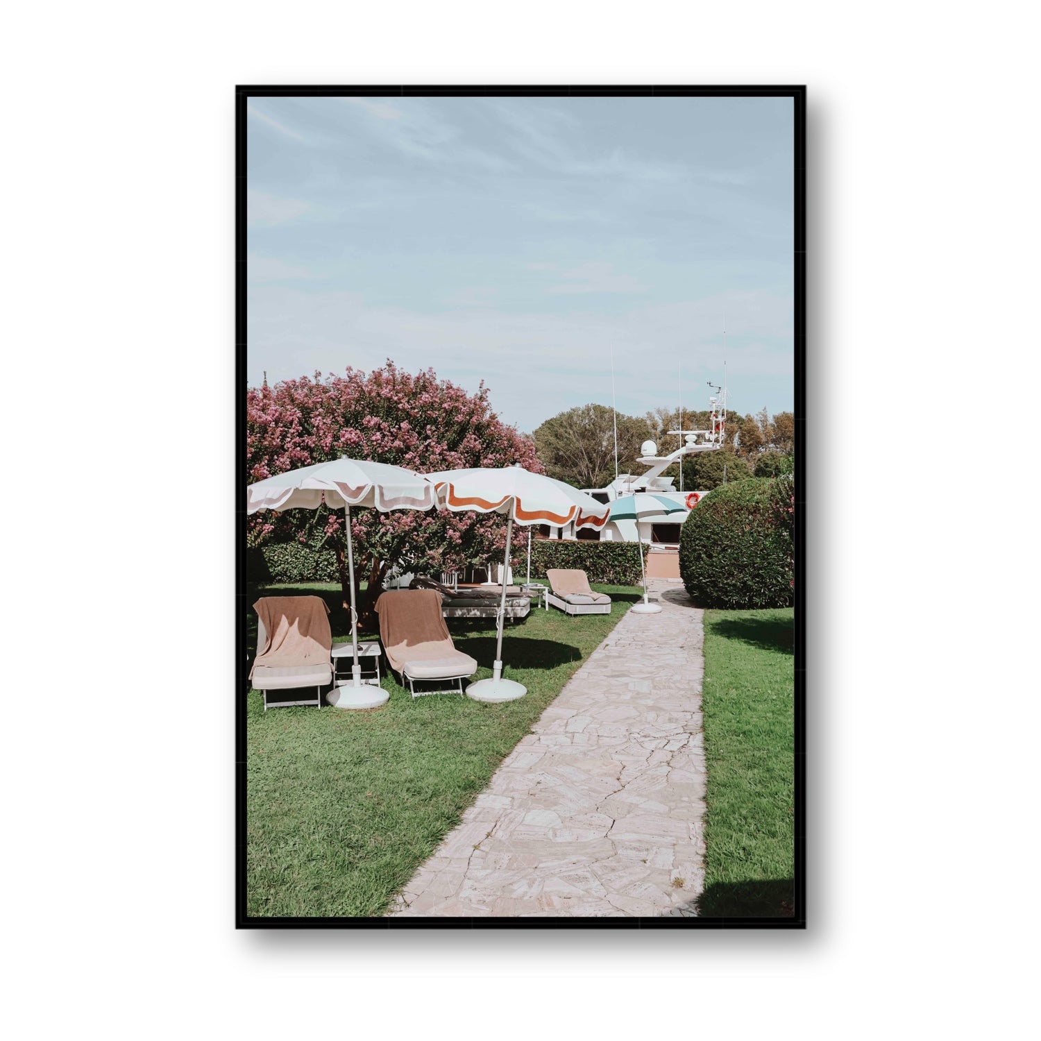 A Bellini Awaits Venice Italian wall art Statement fine art canvas in black float frame