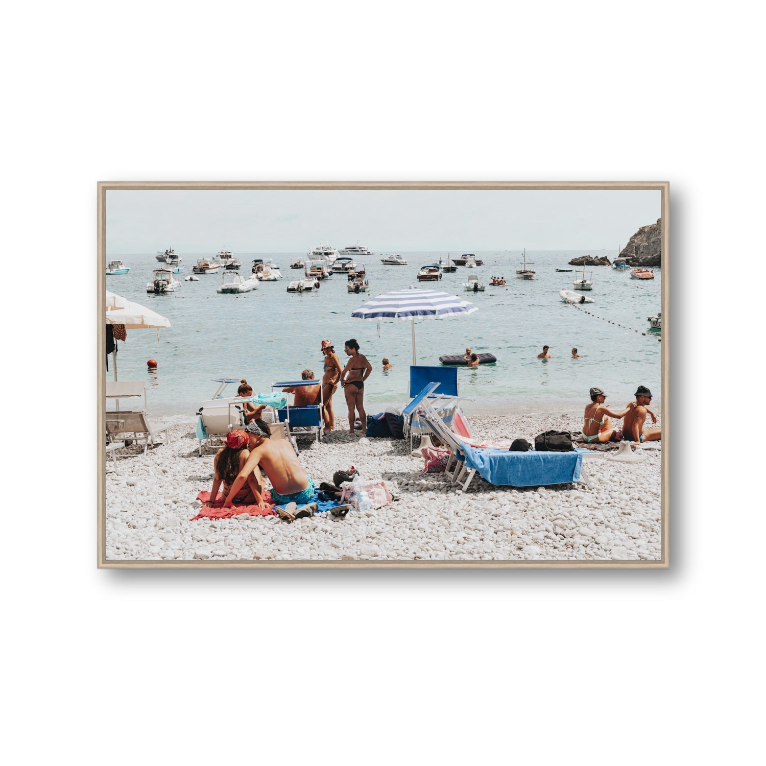 The Kiss Nerano wall art Gallery fine art canvas in natural oak float frame
