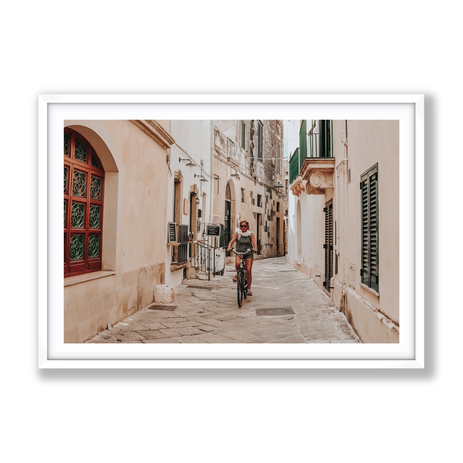 La Donna In Bicicletta