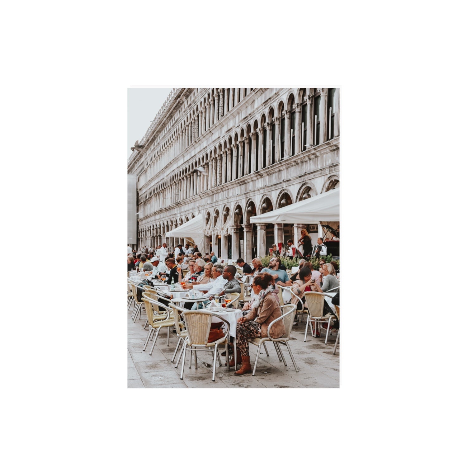 Lunchbreak Venice Italian wall art A2, 59.4 x 42 cm unframed fine art canvas