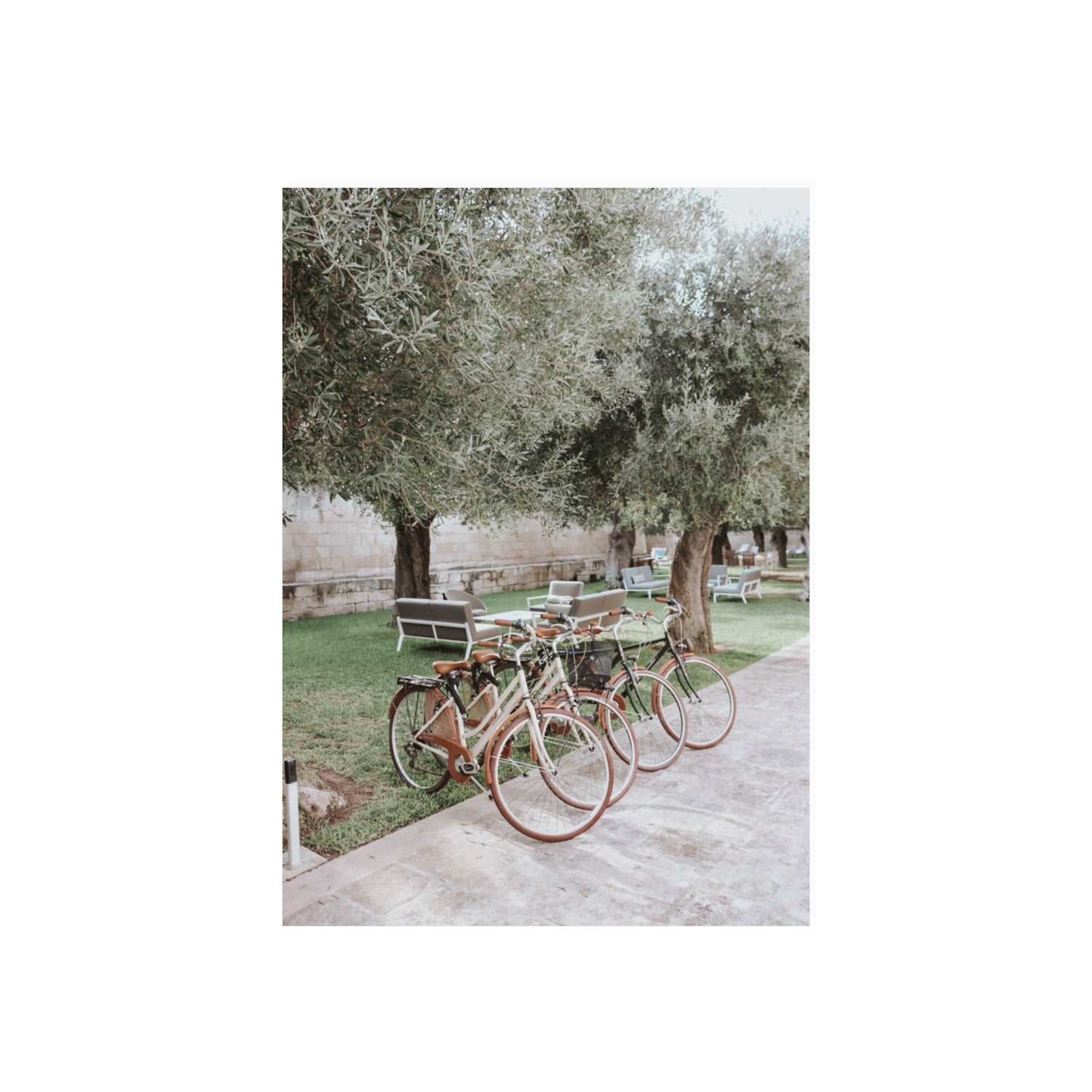 Classic Cruisers Puglia wall art 70 x 50 cm unframed fine art canvas