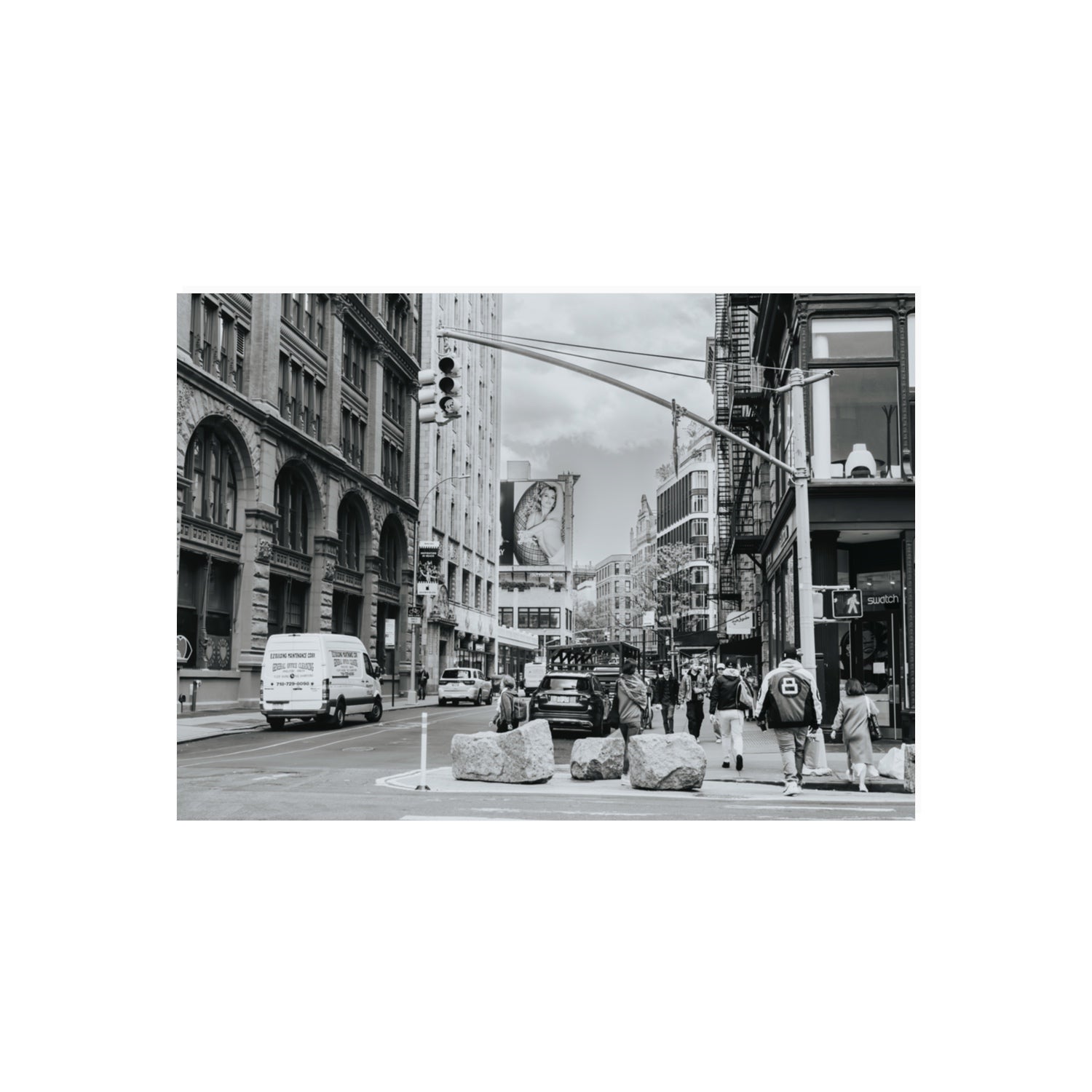 Inkwell Metropolis New York NYC Black & White wall art 70 x 50 cm unframed fine art canvas