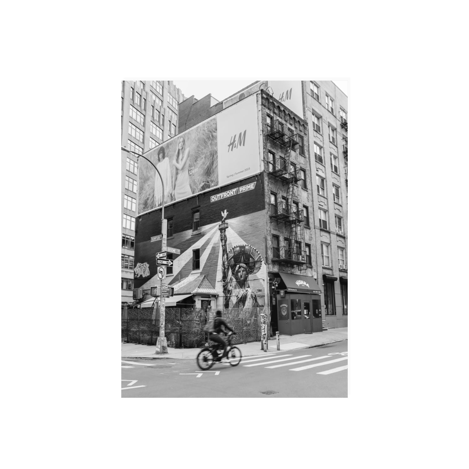 Shadows Of Liberty New York NYC Black & White wall art 70 x 50 cm unframed fine art canvas