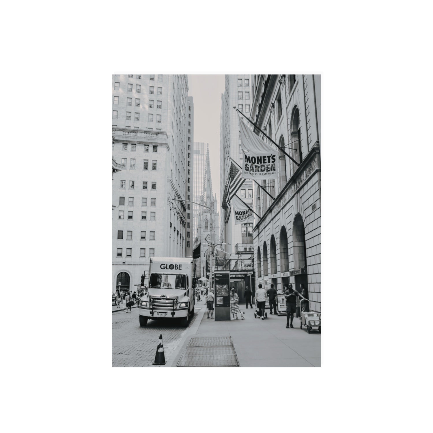 Metropolitan Monotone New York NYC Black & White wall art 70 x 50 cm unframed fine art canvas
