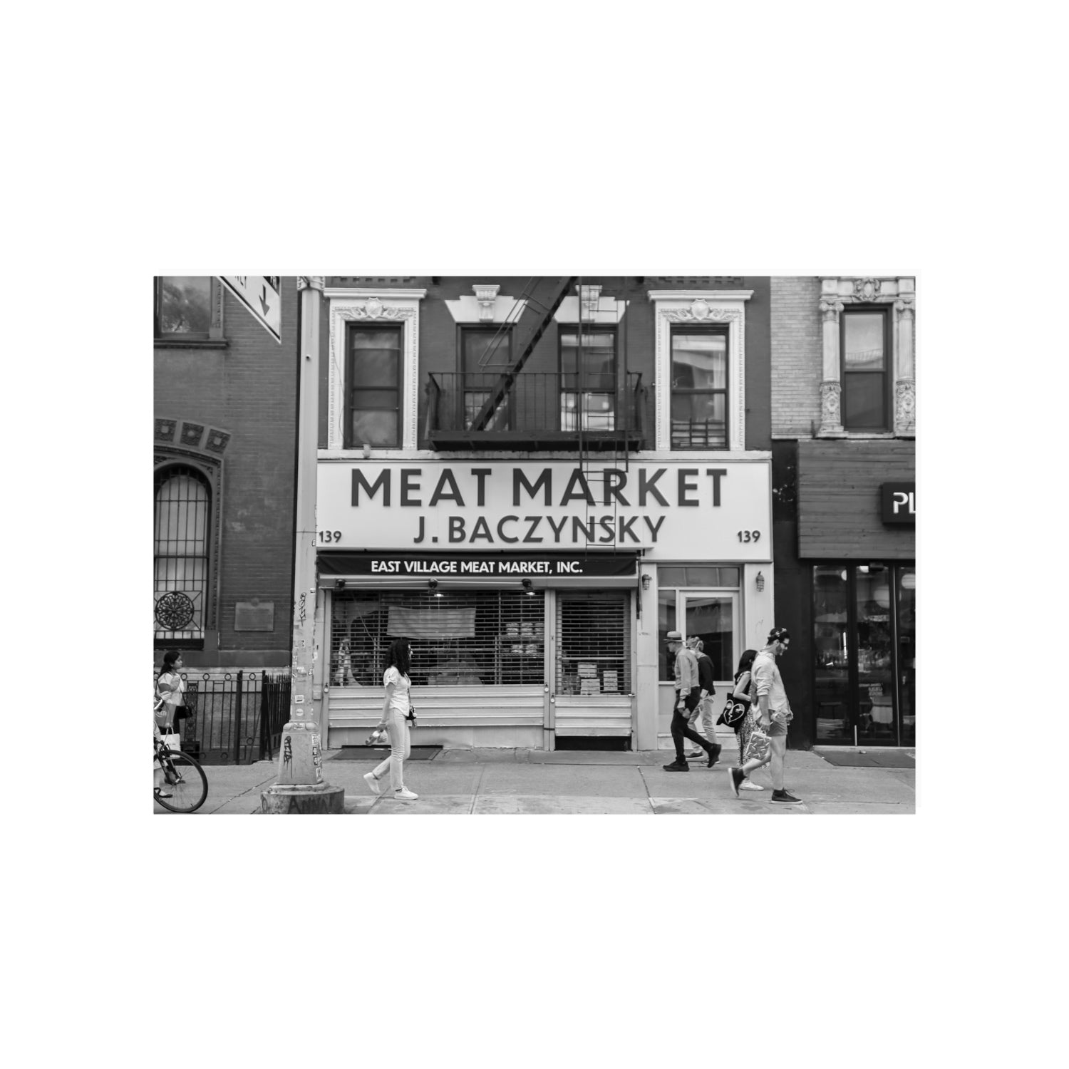 Meat District New York NYC Black & White wall art A1, 84.1 x 59.4 cm unframed fine art canvas