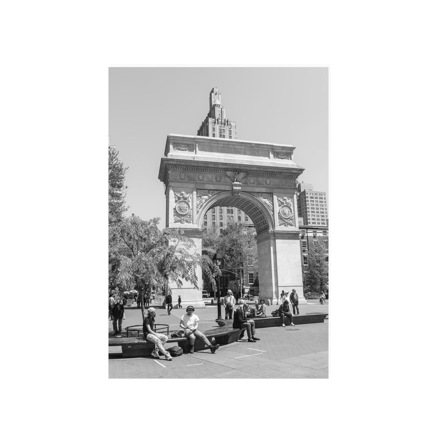 City Picnic New York NYC Black & White wall art A1, 84.1 x 59.4 cm unframed fine art canvas