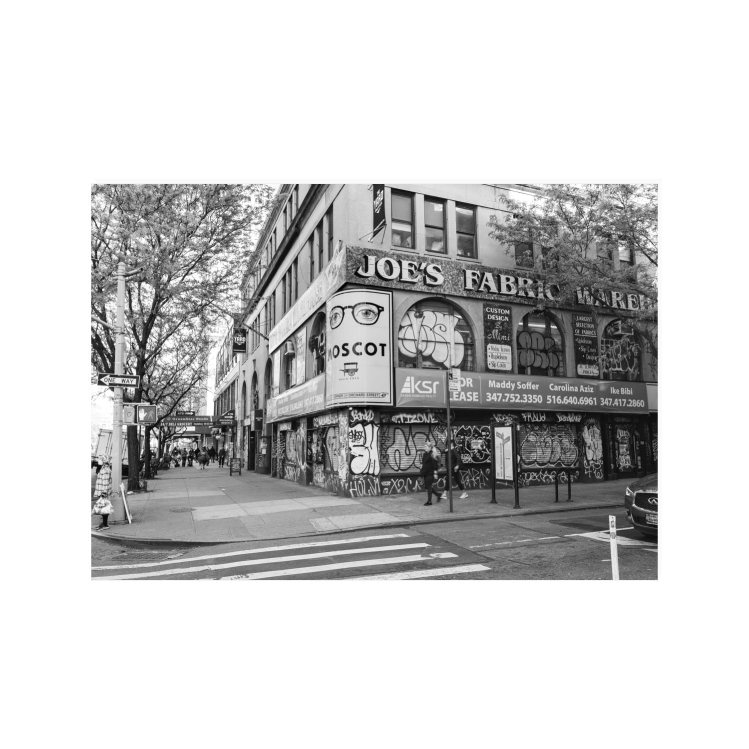 Wall Poetry New York NYC Black & White wall art 100 x 70 cm unframed fine art canvas