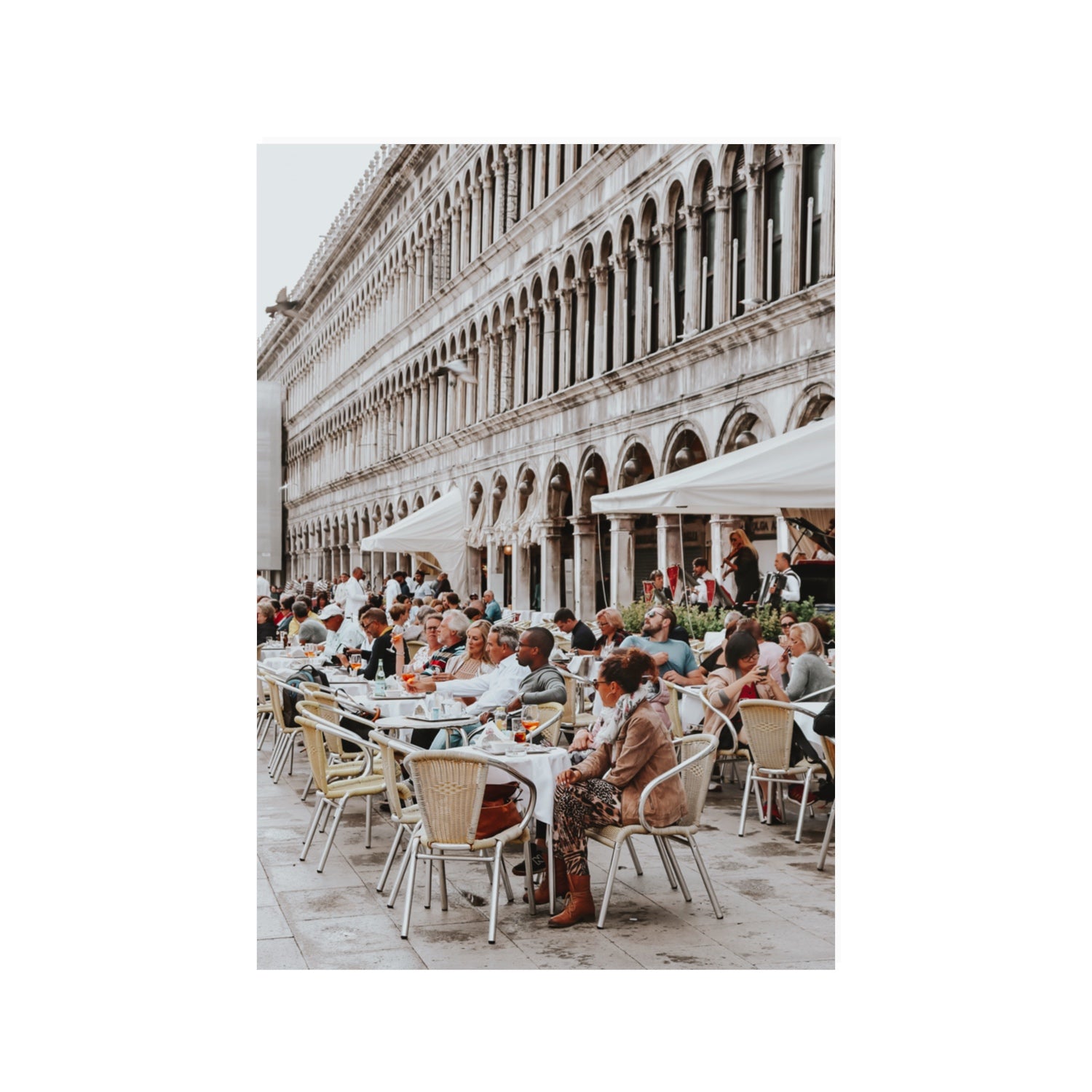 Lunchbreak Venice Italian wall art 100 x 70 cm unframed fine art canvas