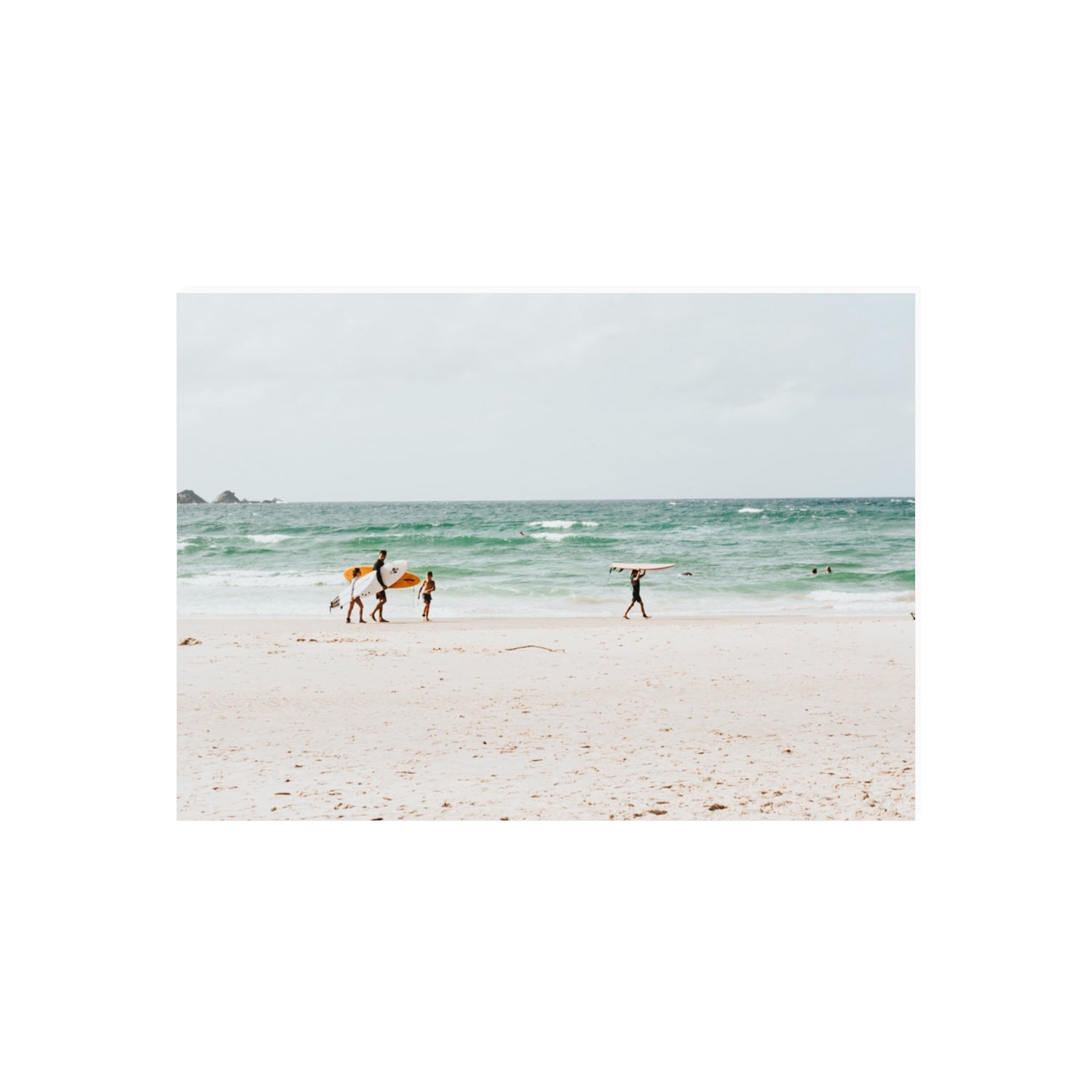 La Famiglia Byron Bay Family Surf coastal wall art 70 x 50 cm unframed fine art print