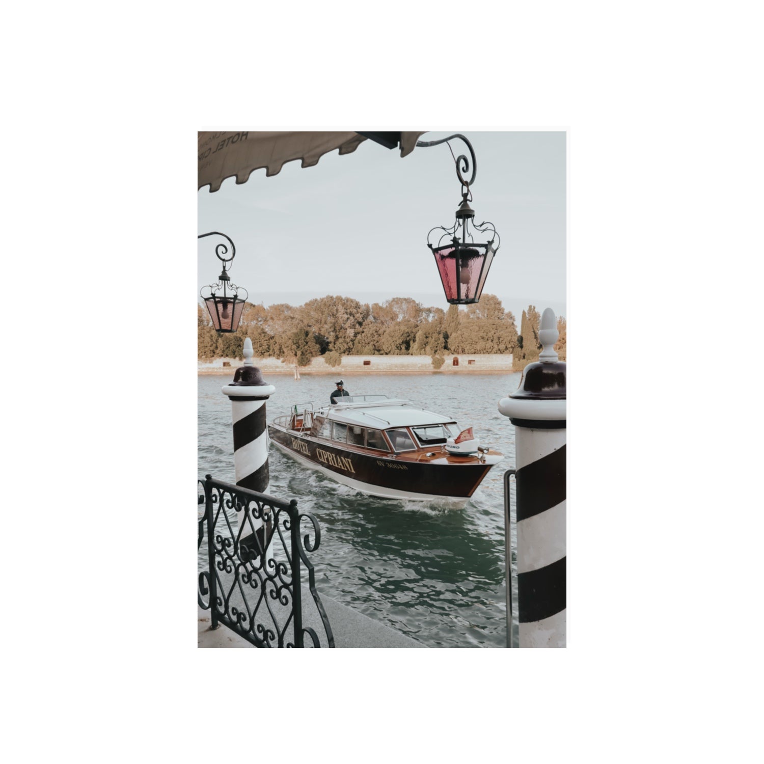 Taxi Shuttle Venice wall art 70 x 50 cm unframed fine art print