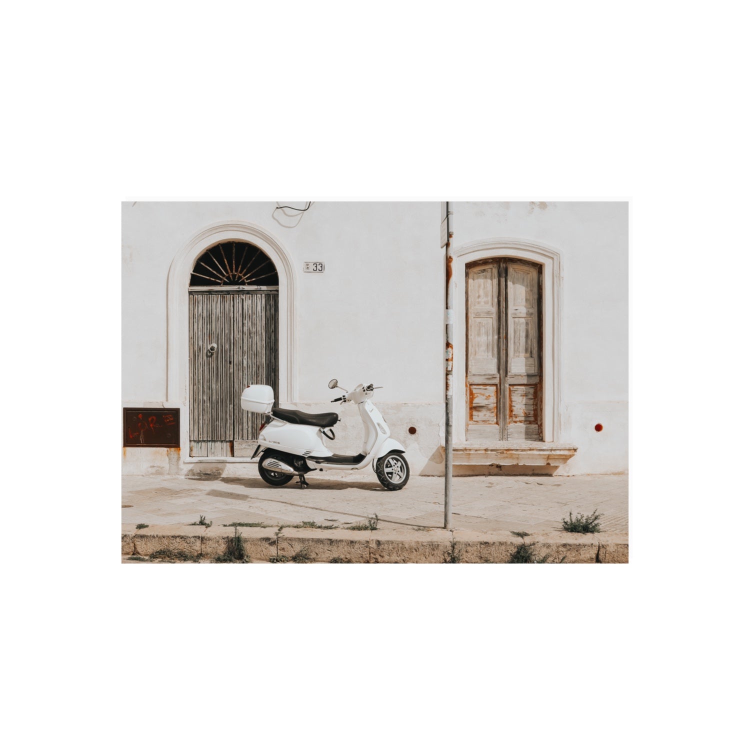Vespa Nostalgia Puglia Italian wall art 70 x 50 cm unframed fine art print