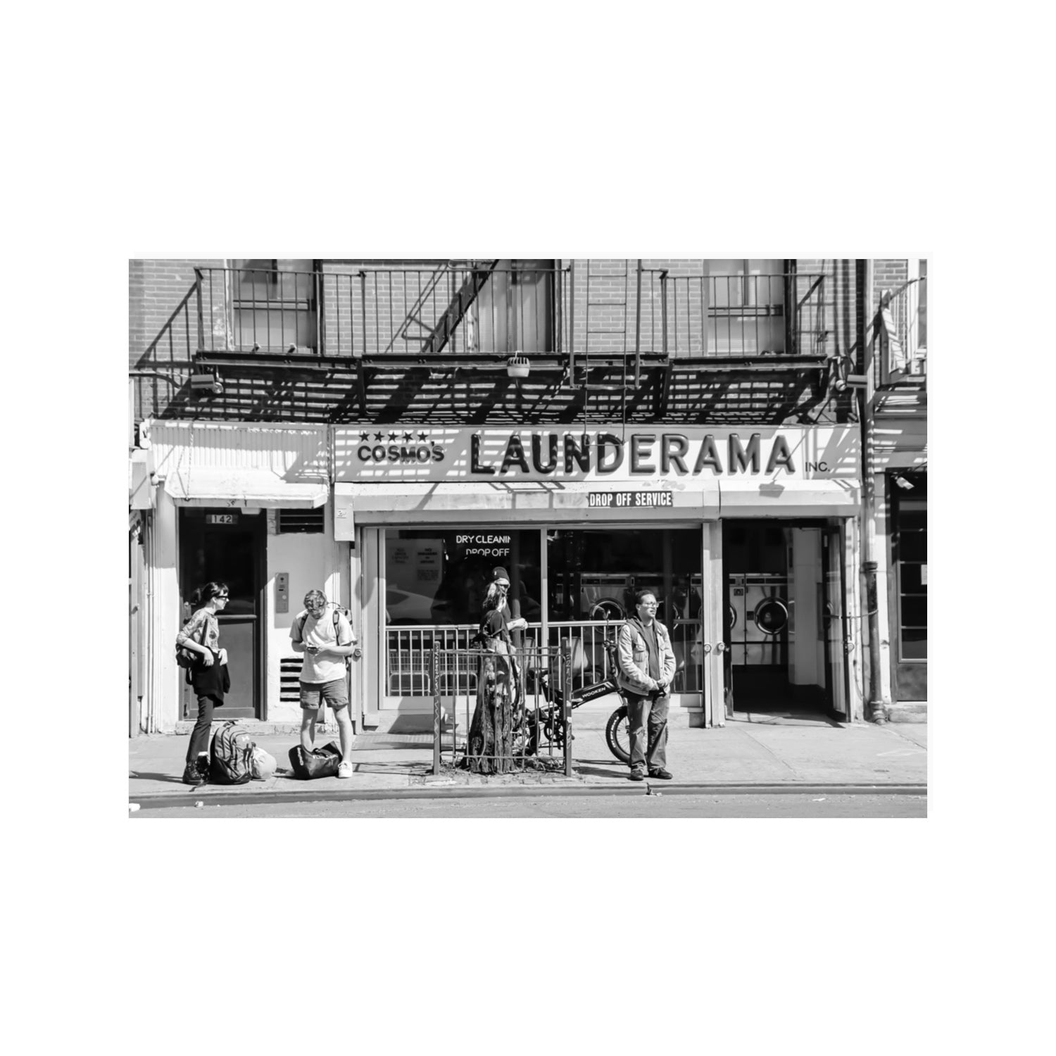Launderama New York NYC Black & White wall art 100 x 70 cm unframed fine art print
