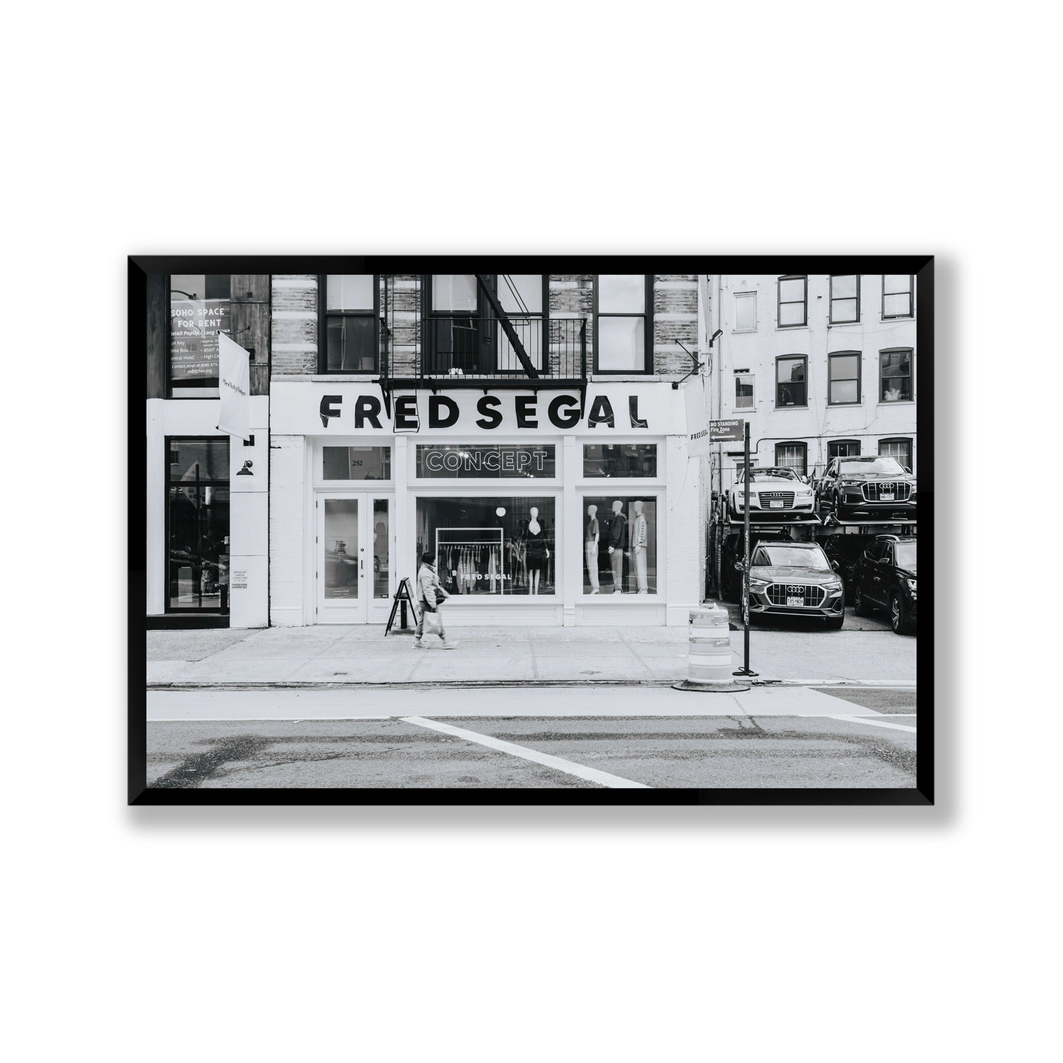 Noir York New York NYC Black & White wall art Gallery full-bleed fine art print in black frame