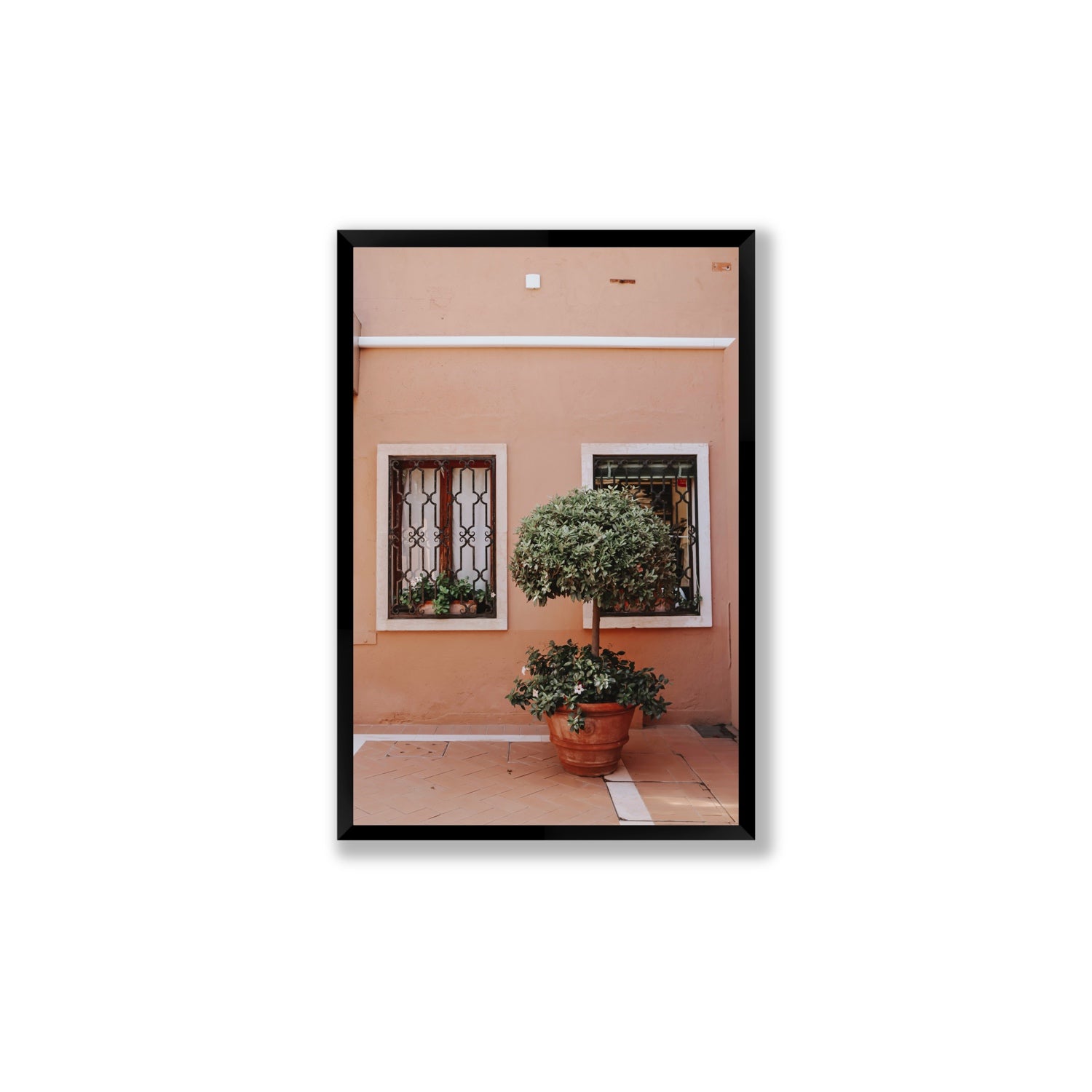 Semplicemente Bello Venice Italian wall art Large full-bleed fine art print in black frame