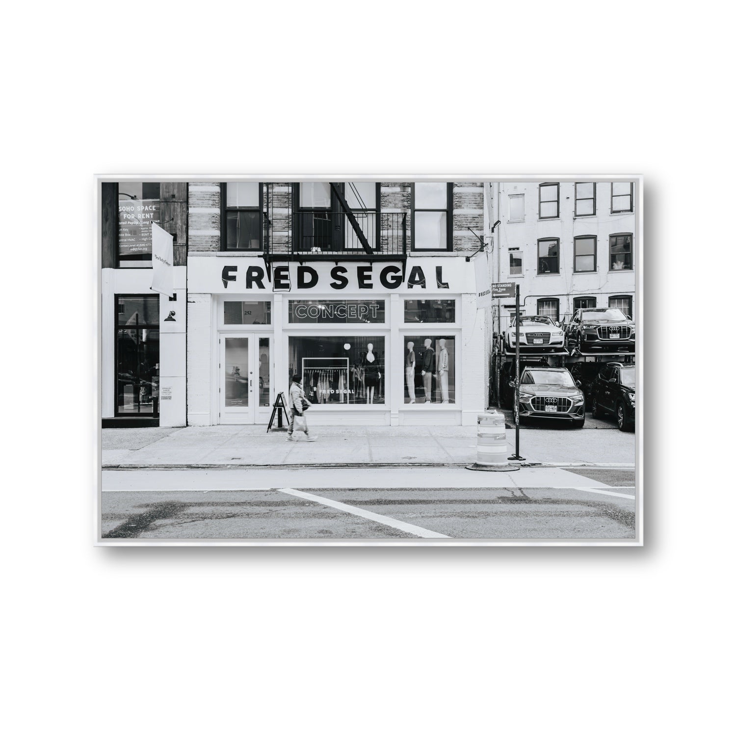 Noir York New York NYC Black & White wall art Gallery fine art canvas in white float frame