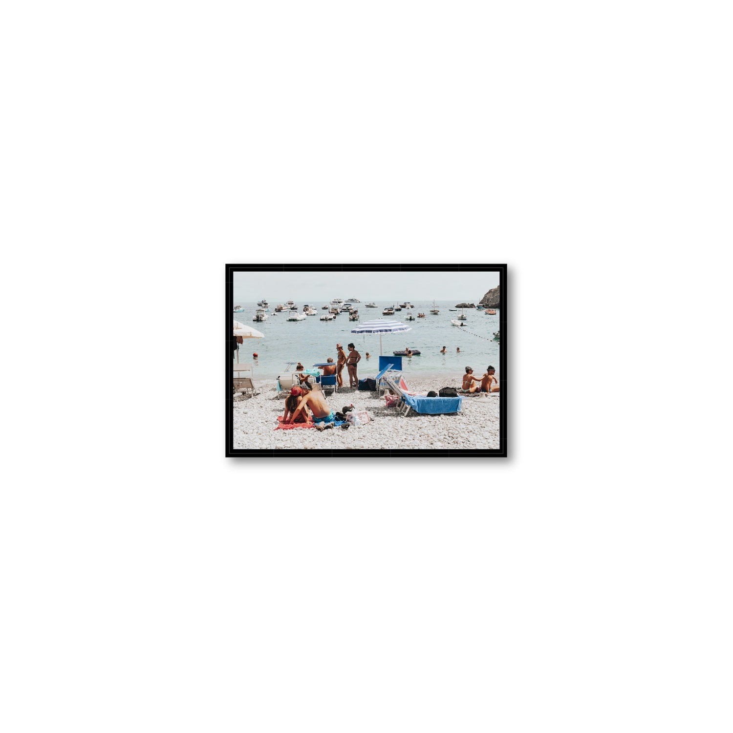 The Kiss Nerano wall art Small fine art canvas in black float frame