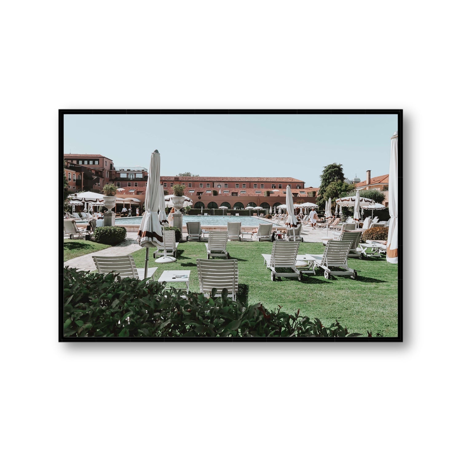 Arrigo Venice Italian wall art Gallery fine art canvas in black float frame