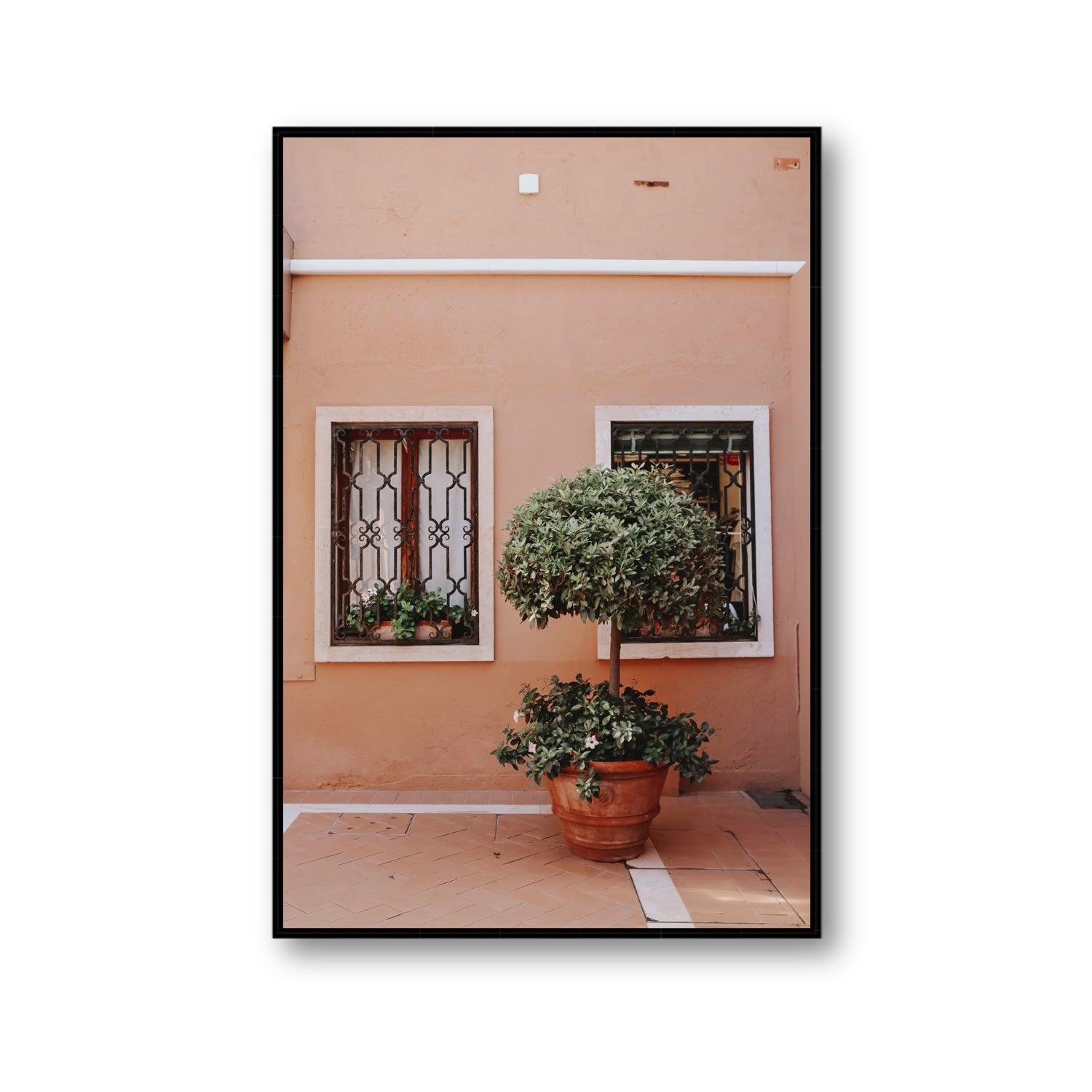 Semplicemente Bello Venice Italian wall art Gallery fine art canvas in black float frame