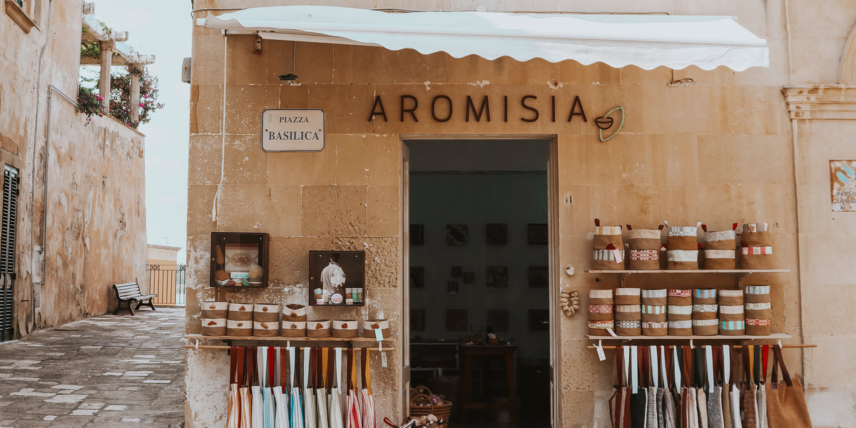 Aromisia artwork, captured in Puglia