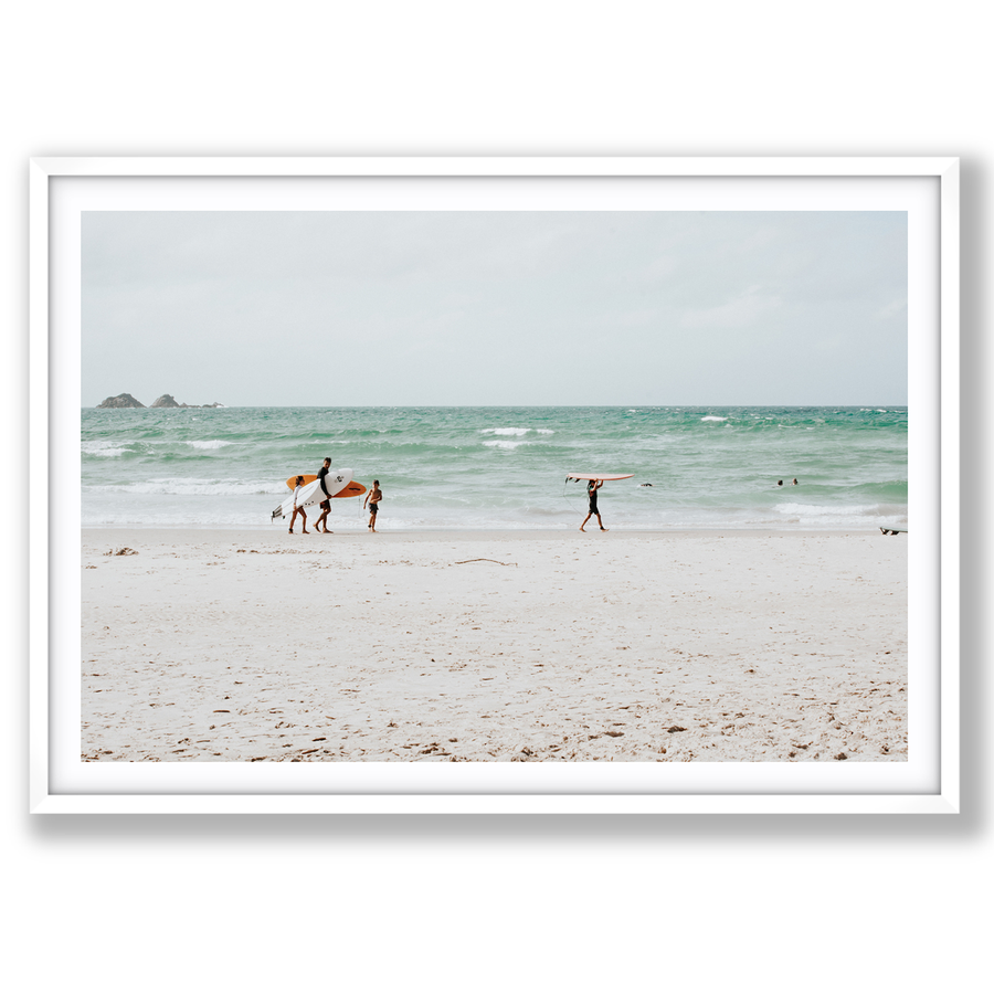 La Famiglia Byron Bay Family Surf coastal wall art main fine art print image