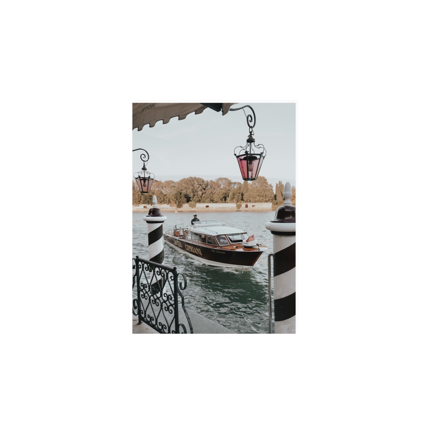 Taxi Shuttle Venice wall art A4, 29.7 x 21 cm unframed fine art canvas