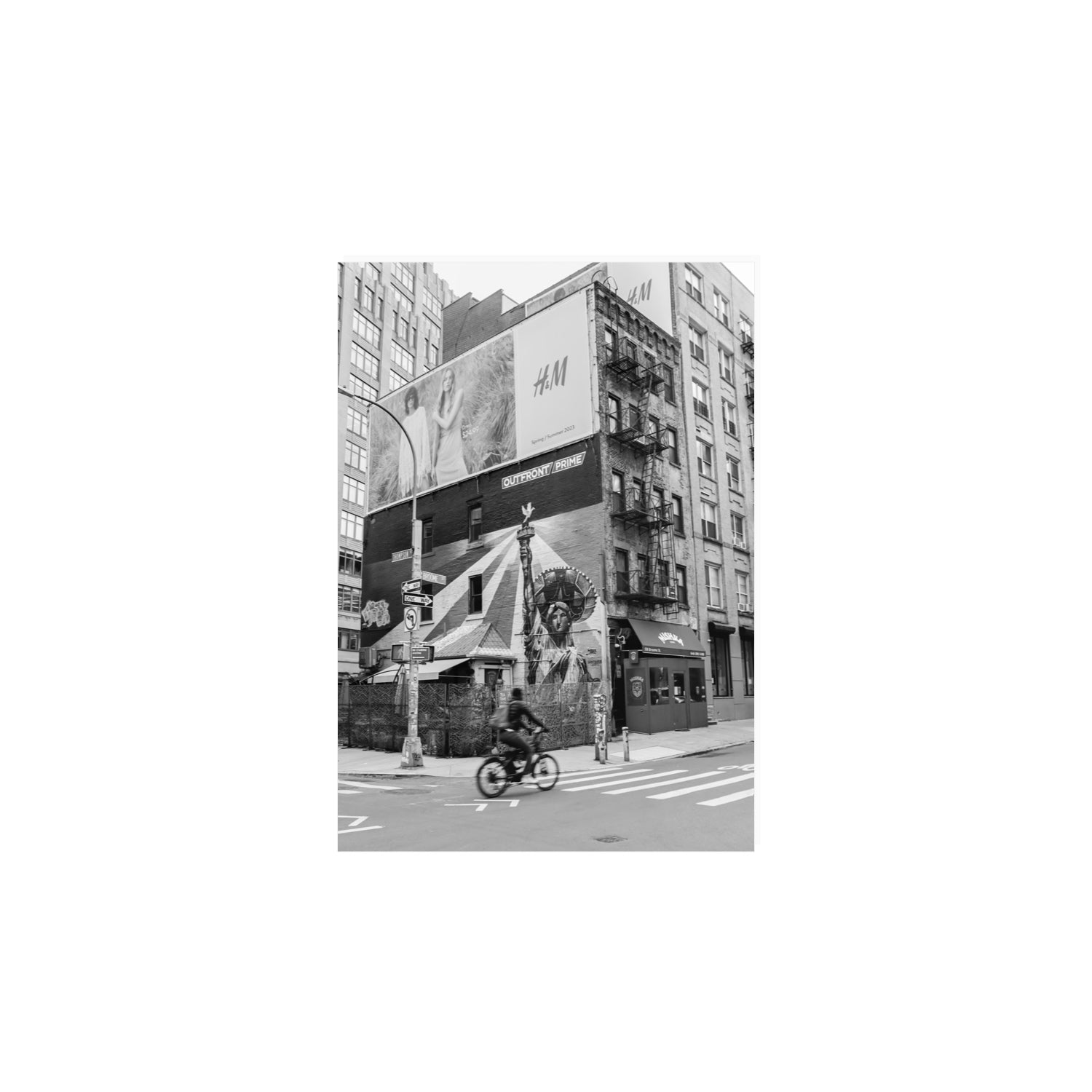 Shadows Of Liberty New York NYC Black & White wall art A4, 29.7 x 21 cm unframed fine art canvas