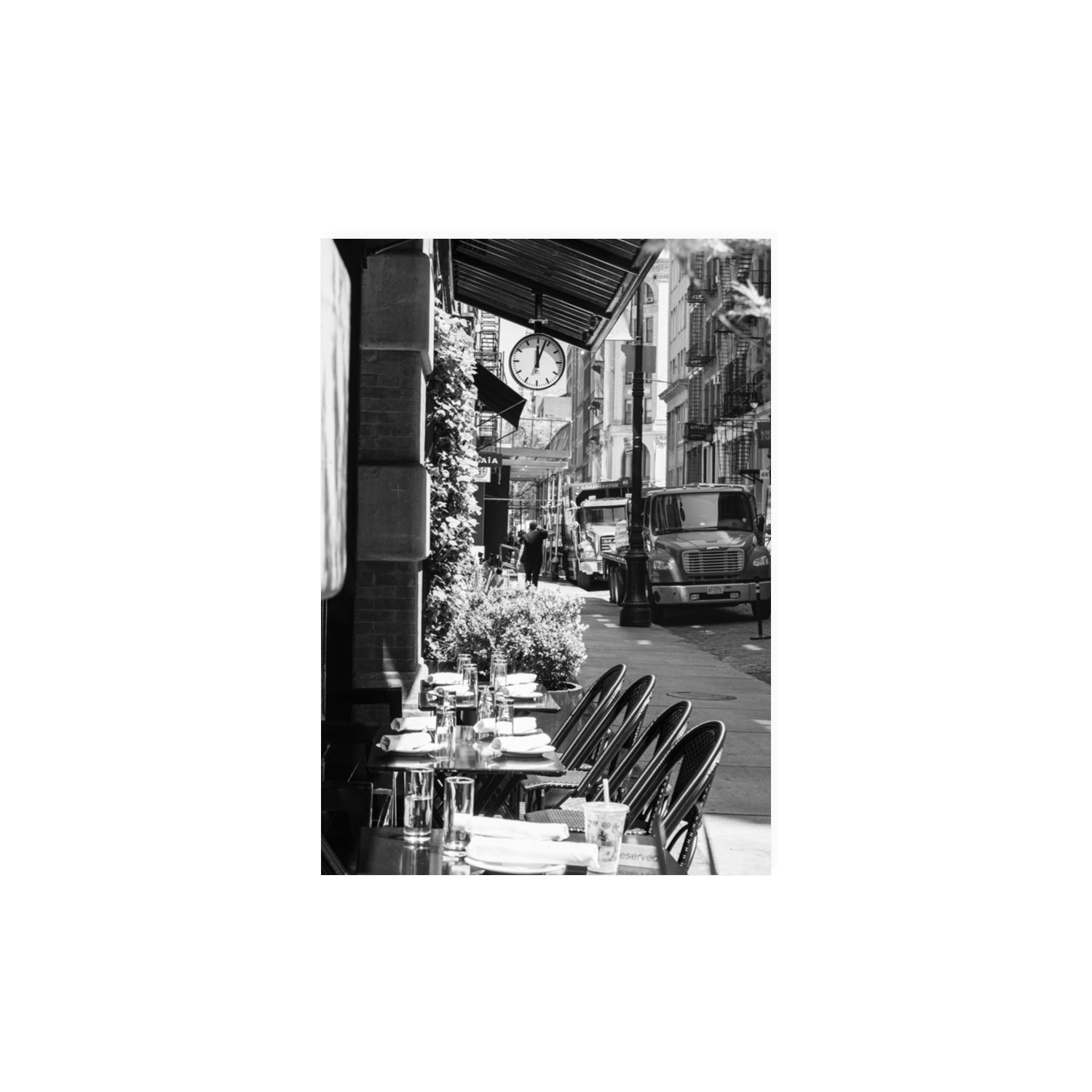 Mercer Street New York NYC Black & White wall art A3, 42 x 29.7 cm unframed fine art canvas