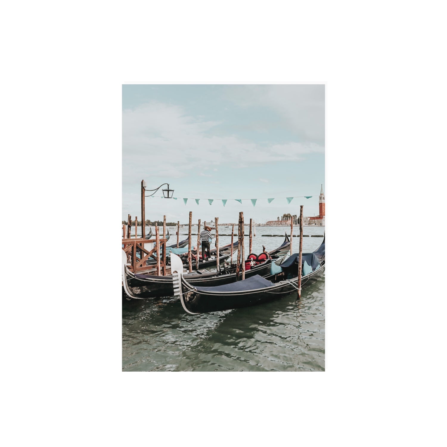The Gondolier Venice Gondola Italian wall art A2, 59.4 x 42 cm unframed fine art canvas