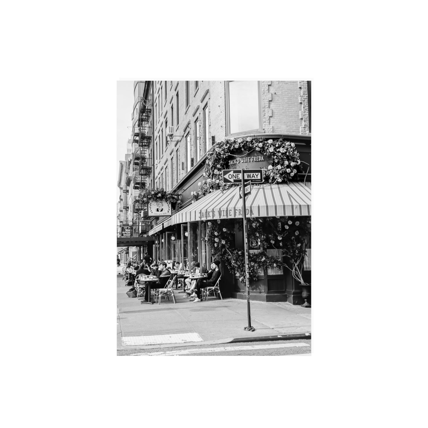 Freda's Feast New York NYC Black & White wall art A2, 59.4 x 42 cm unframed fine art canvas