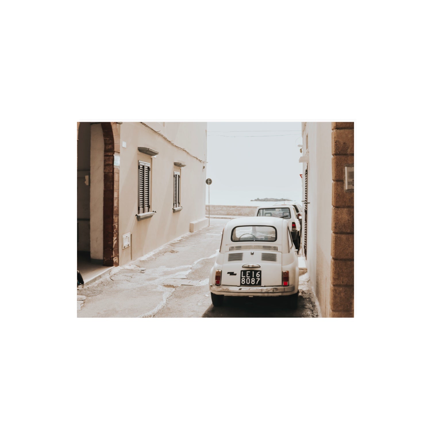 Bambini Lane Puglia Italian wall art A2, 59.4 x 42 cm unframed fine art canvas