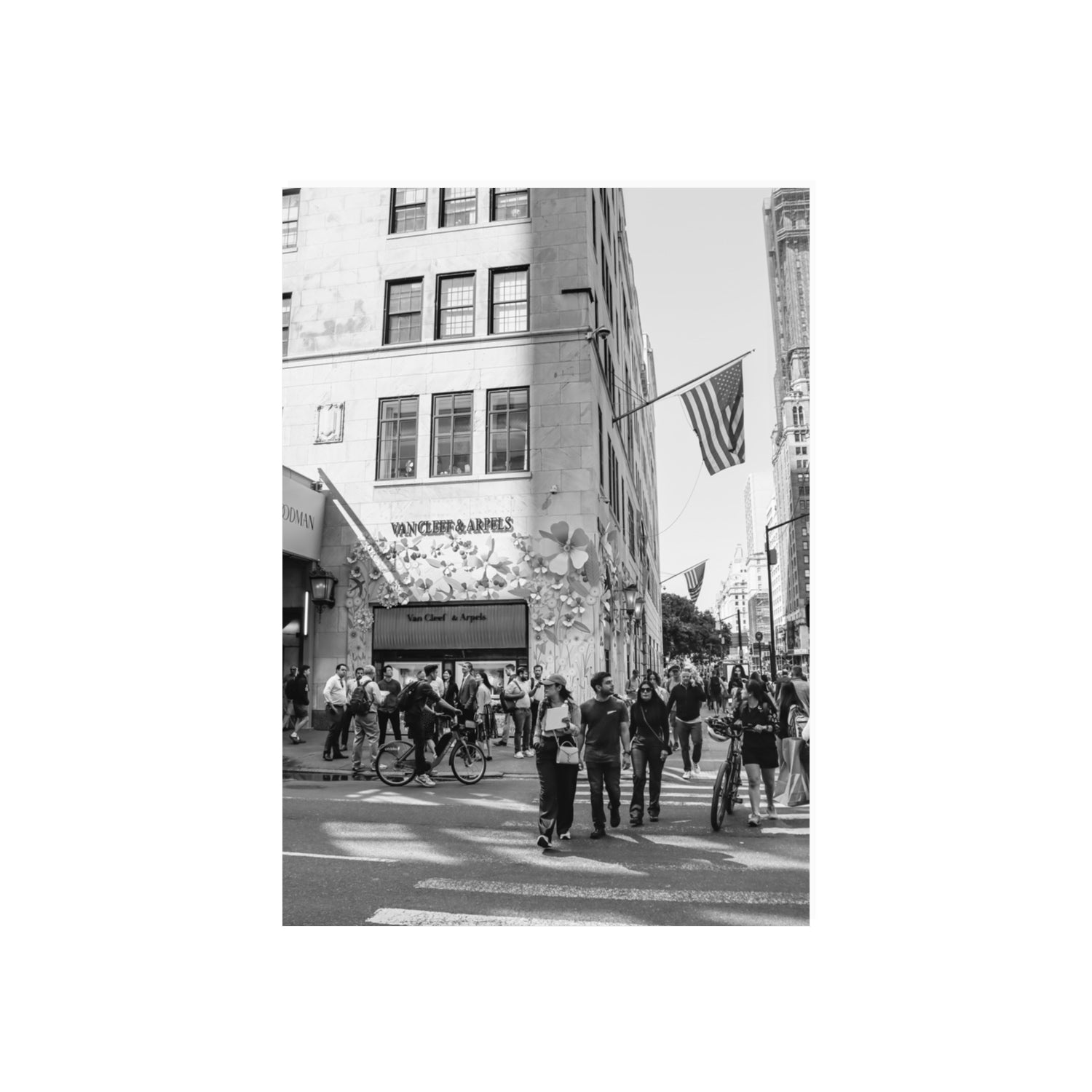 Sidewalk Shuffle New York NYC Black & White wall art 70 x 50 cm unframed fine art canvas