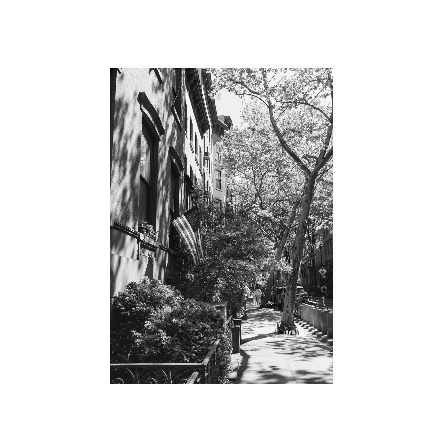 Urban Patriotism New York NYC Black & White wall art A1, 84.1 x 59.4 cm unframed fine art canvas