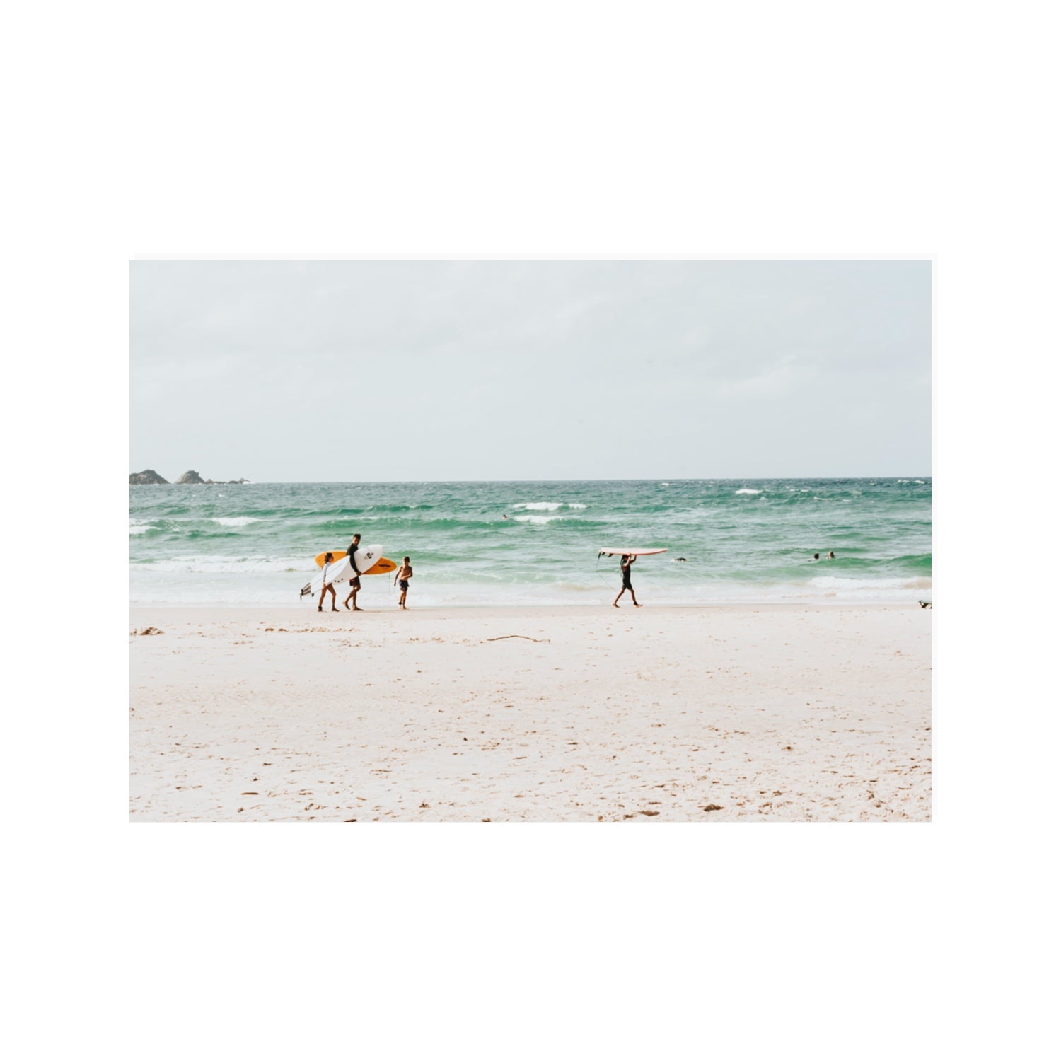 La Famiglia Byron Bay Family Surf coastal wall art 100 x 70 cm unframed fine art canvas