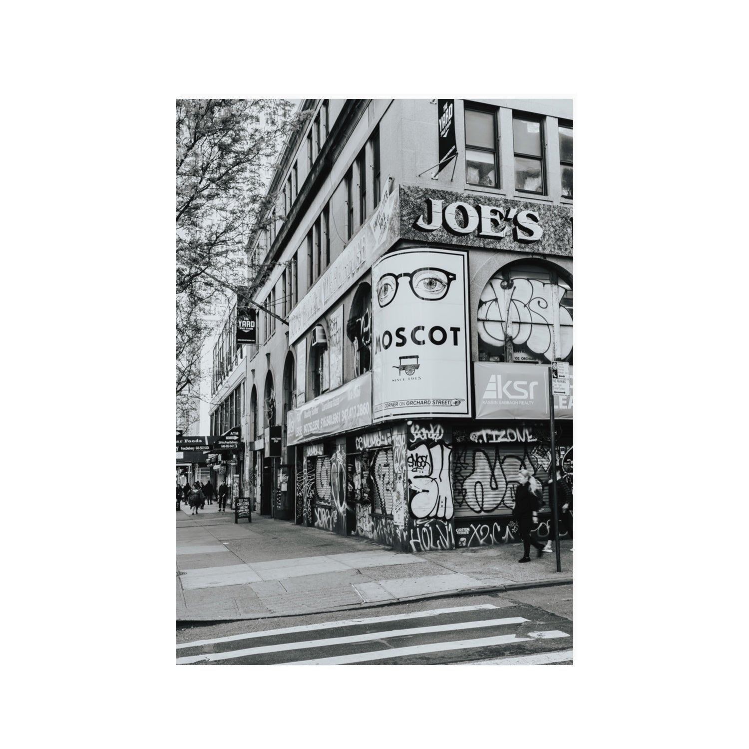 Lower East Side Murals New York NYC Black & White wall art 100 x 70 cm unframed fine art canvas