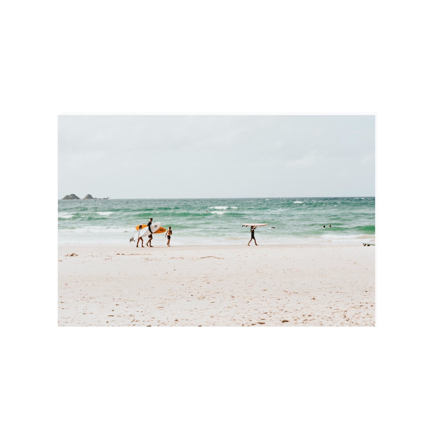 La Famiglia Byron Bay Family Surf coastal wall art 24 x 36 in unframed fine art canvas
