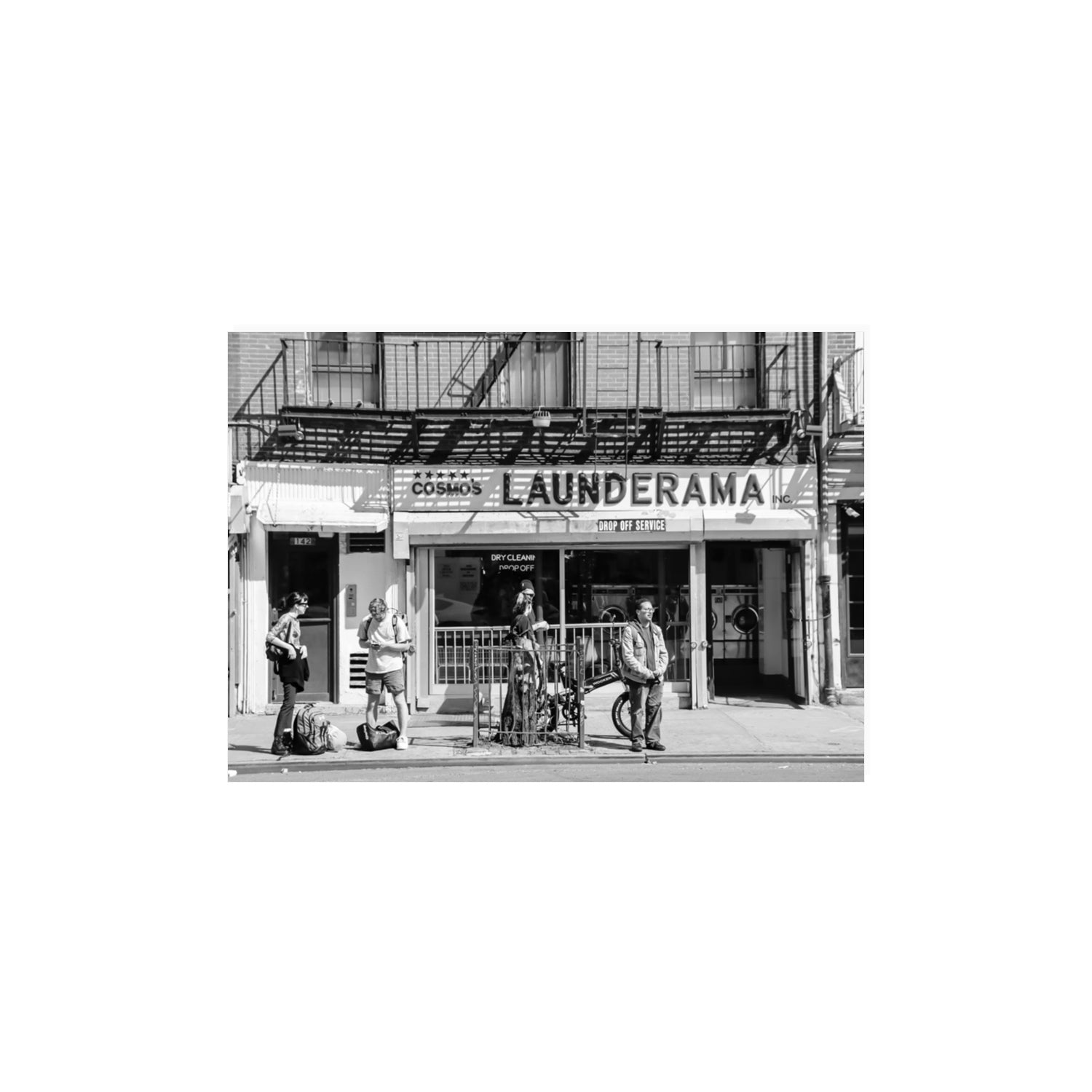 Launderama New York NYC Black & White wall art A3, 42 x 29.7 cm unframed fine art print