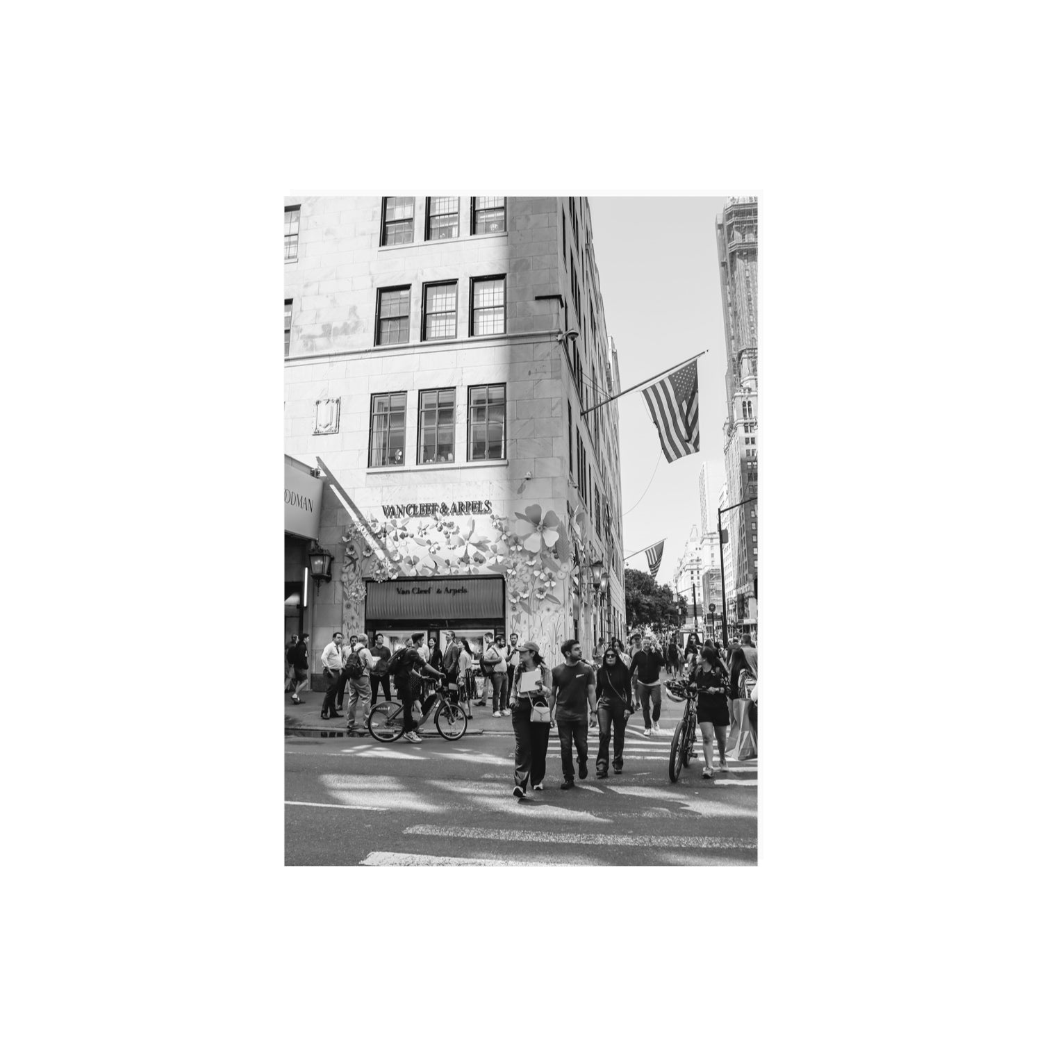 Sidewalk Shuffle New York NYC Black & White wall art A2, 59.4 x 42 cm unframed fine art print