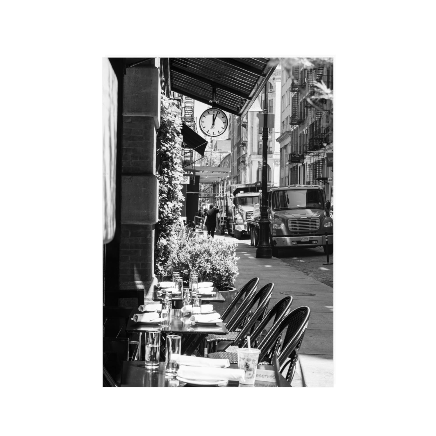 Mercer Street New York NYC Black & White wall art 100 x 70 cm unframed fine art print