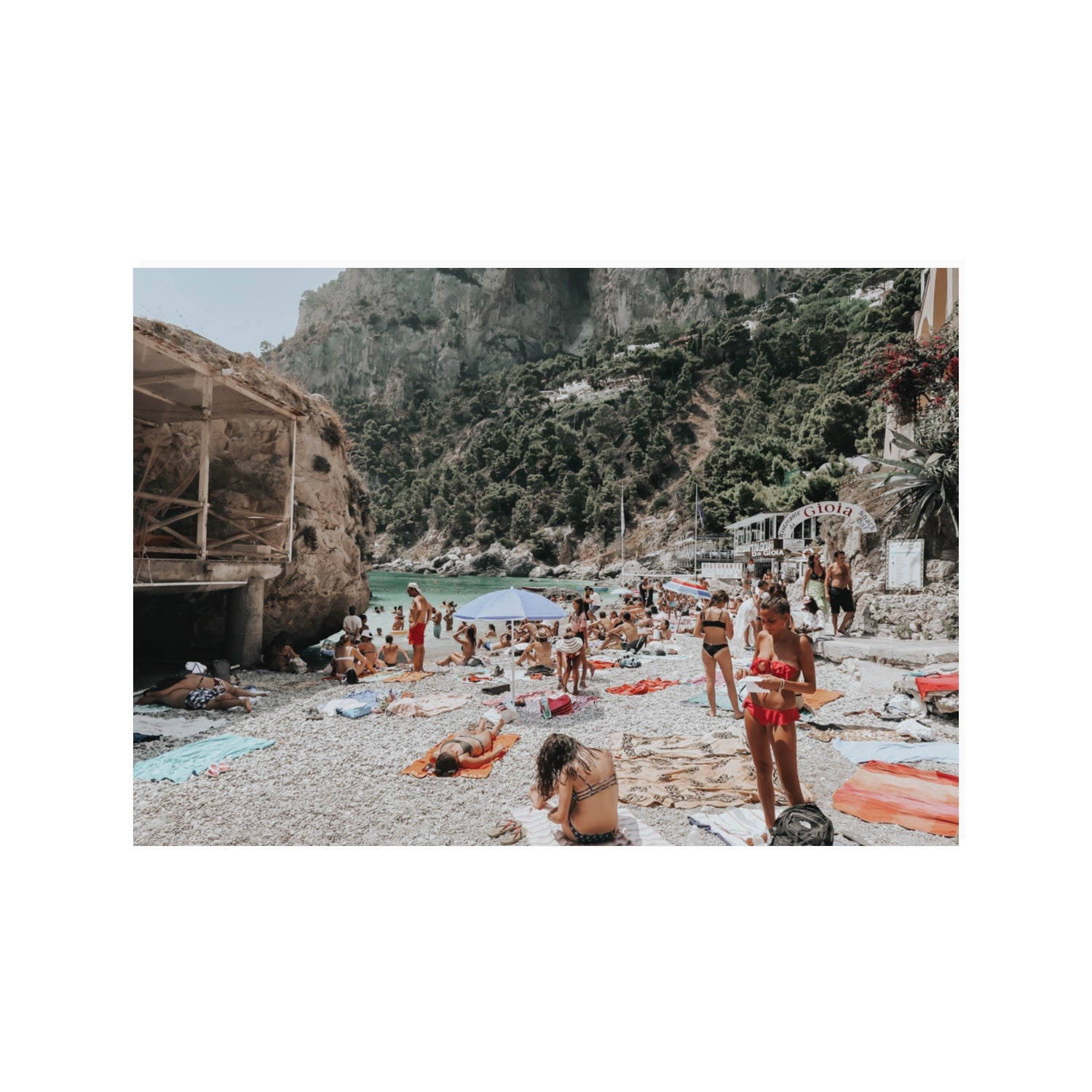 Spiaggia Da Gioia Capri beach coastal wall art 100 x 70 cm unframed fine art print